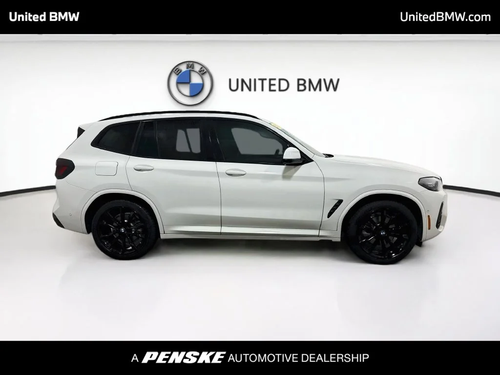 Certified Used 2024 Alpine White BMW xDrive30i image 4