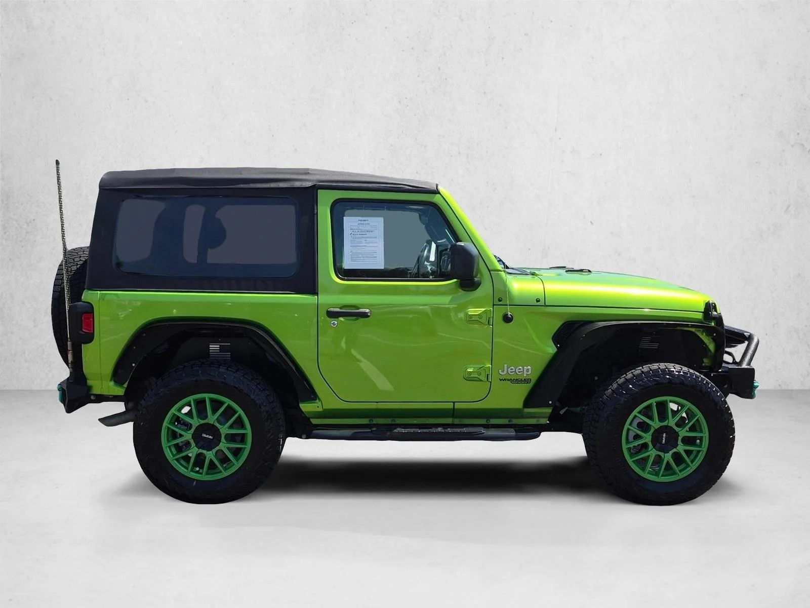 Used 2018 Mojito! Clearcoat Jeep Sport S image 4