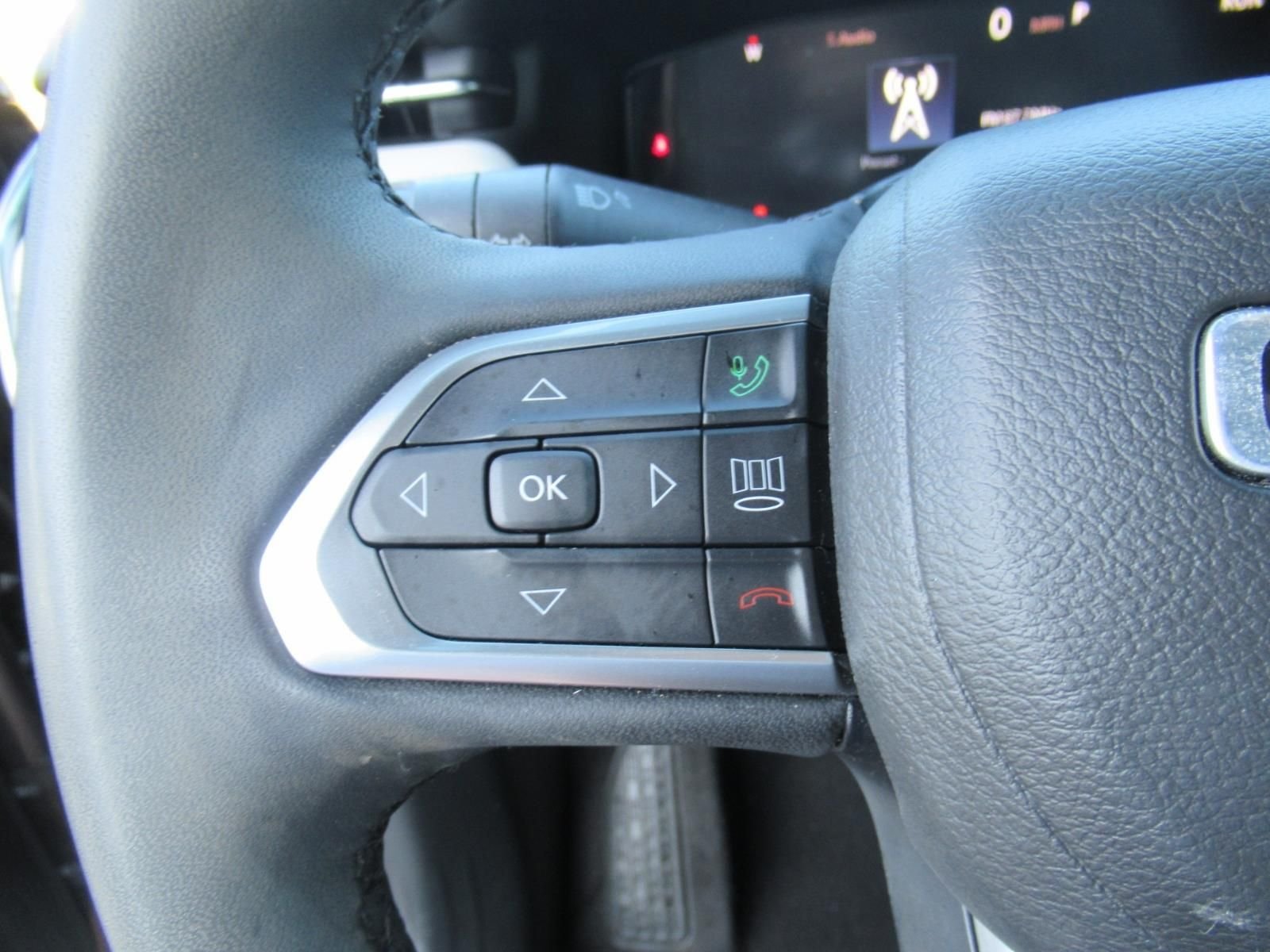 Certified Used 2023 Gray Jeep Limited image 21