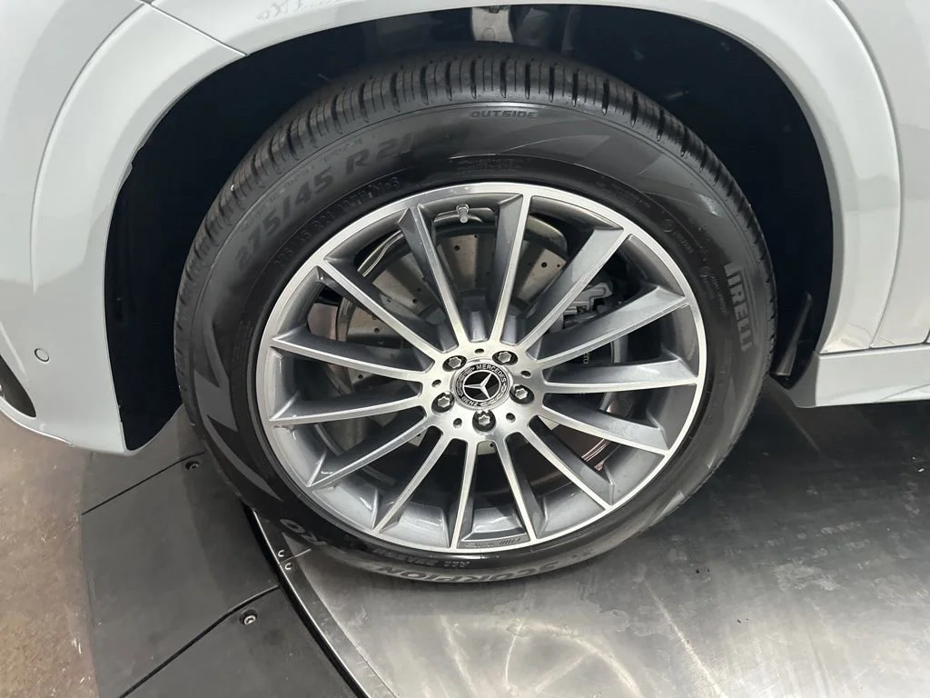 New 2026 White Mercedes-Benz GLE 450 image 29