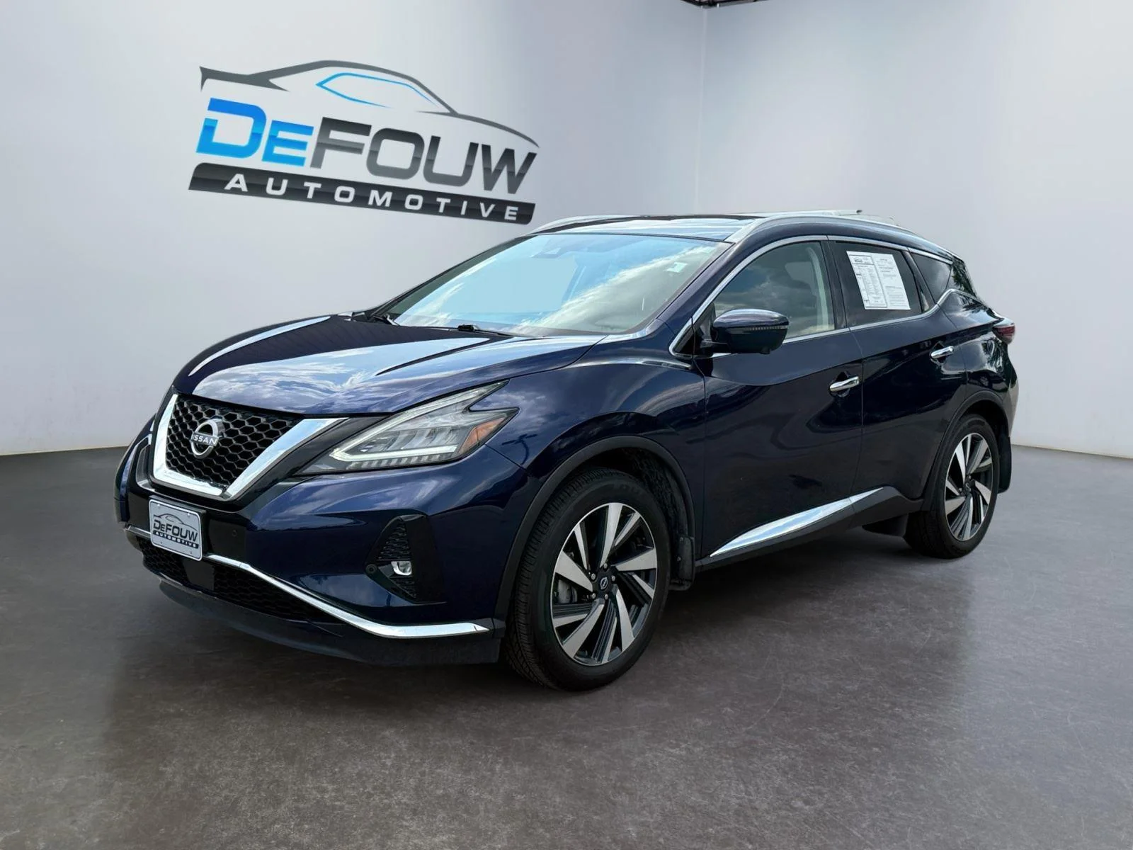 Used 2024  Nissan SL image 7