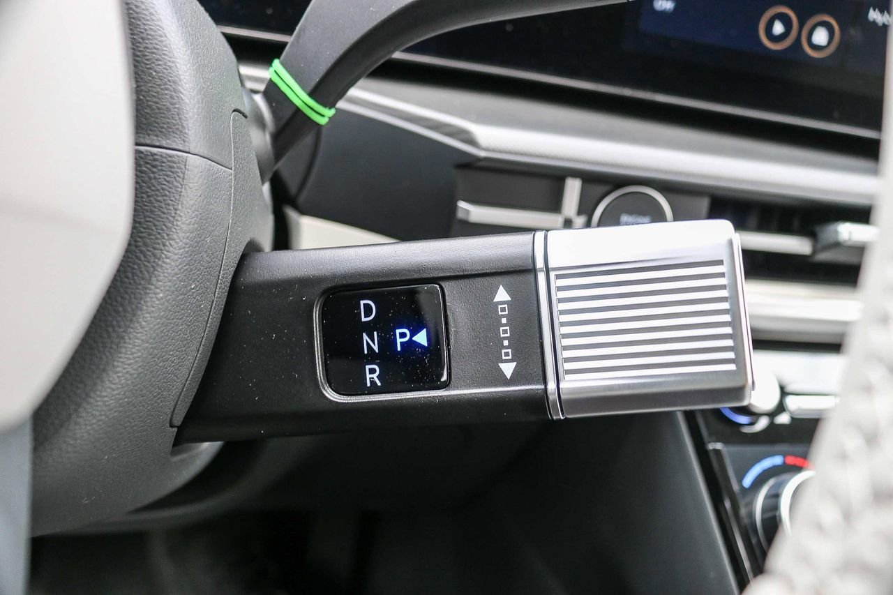 New 2026 Green Hyundai SEL image 25