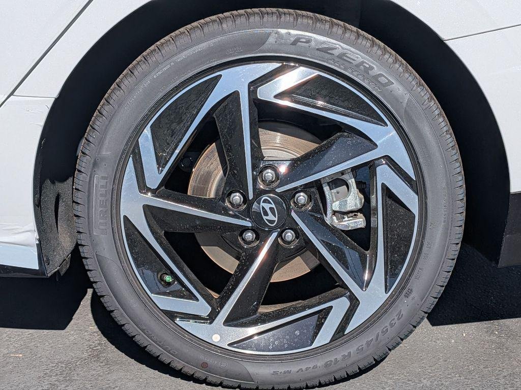 2026 Hyundai Sonata SEL - Photo 11