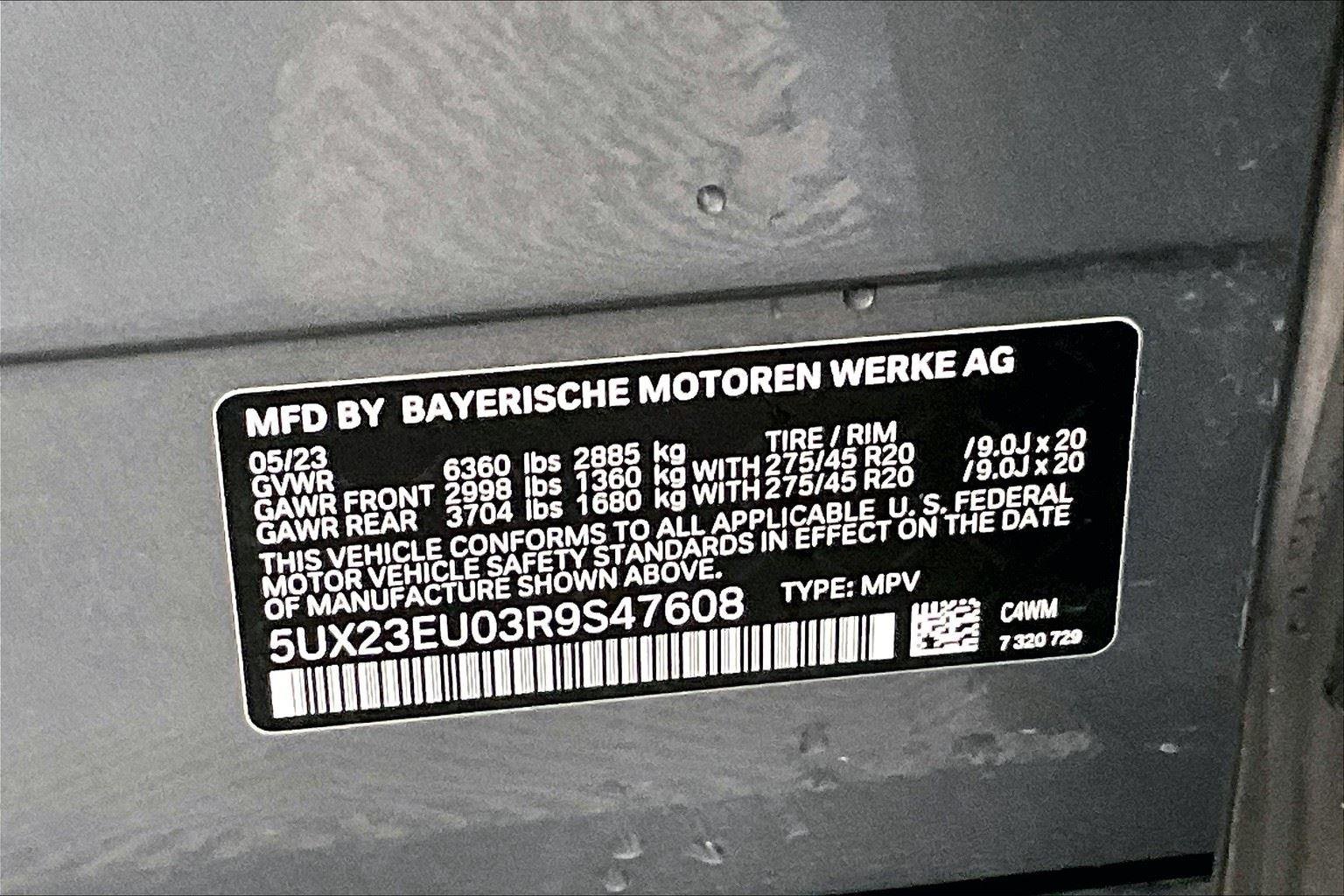 Certified Used 2024 Skyscraper Grey Metallic BMW xDrive40i image 28