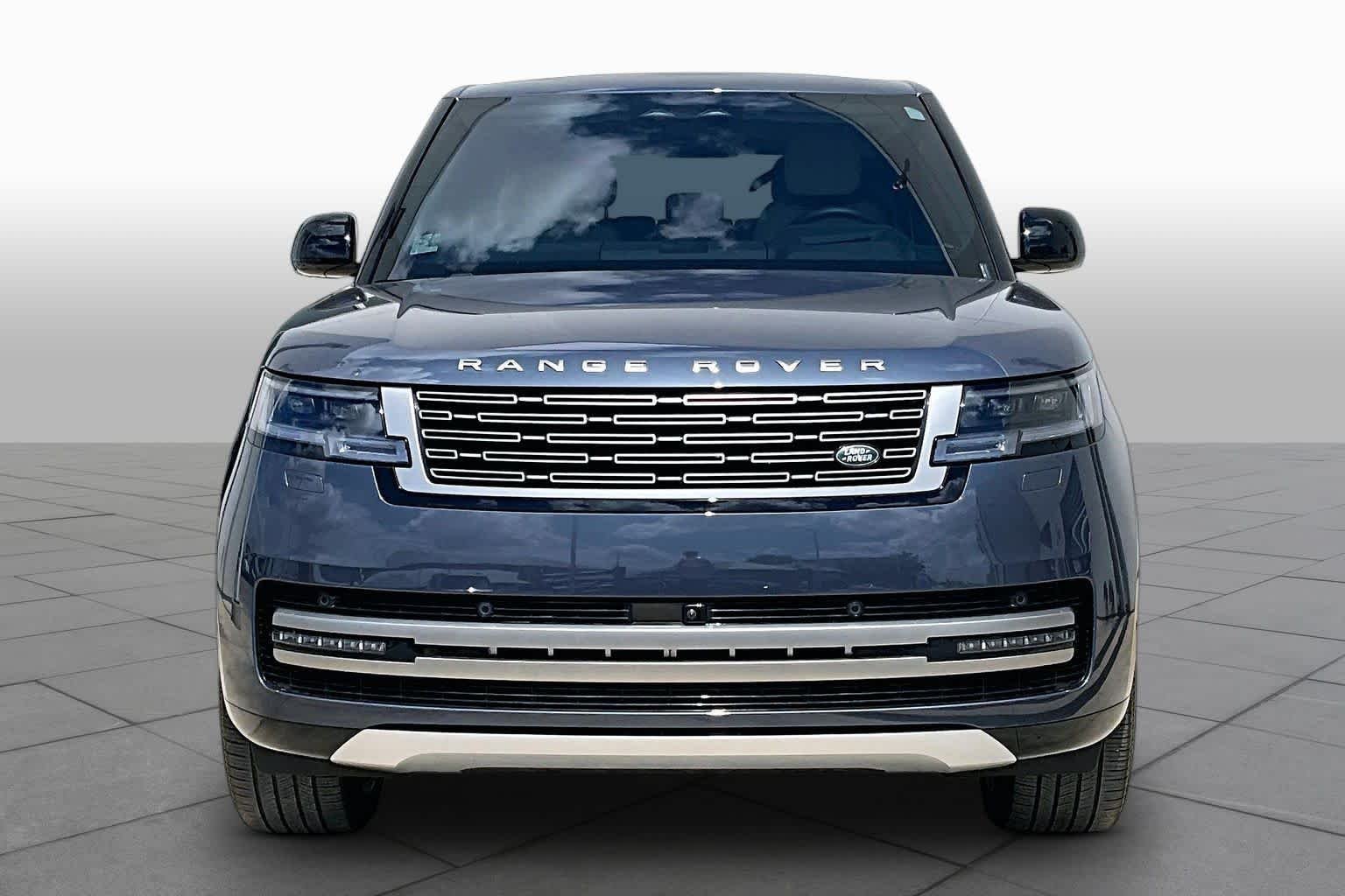 Pre-Owned 2026 Land Rover Range Rover SE