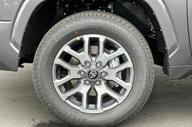 2026 Toyota Tundra 1794 Edition - Photo 33