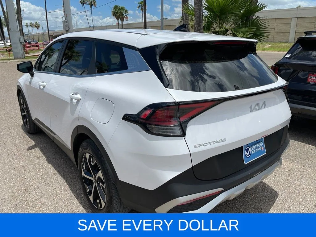 Used 2024 White Kia EX image 4