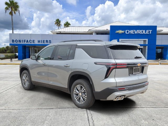 2027 Chevrolet Traverse LT - Photo 3
