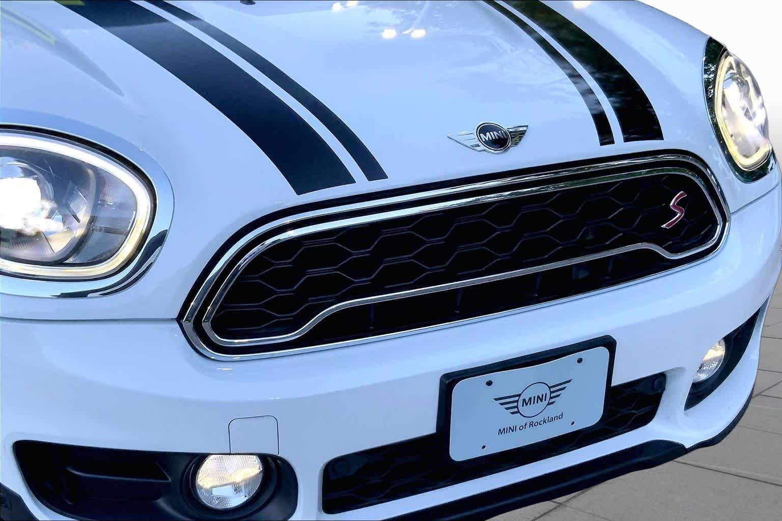 Used 2017 Light White MINI Cooper S image 29