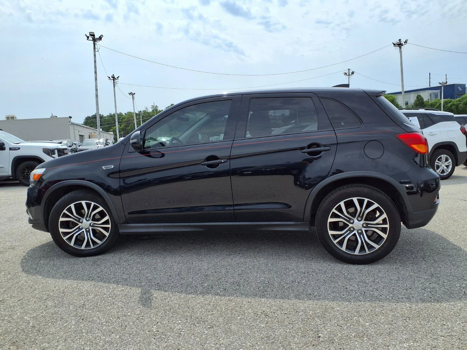 2018 Mitsubishi Outlander Sport ES - Photo 29