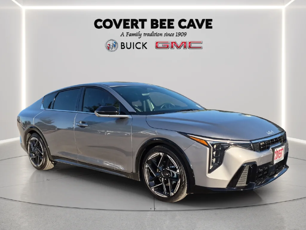 Used 2025 Gray Kia GT-Line image 1