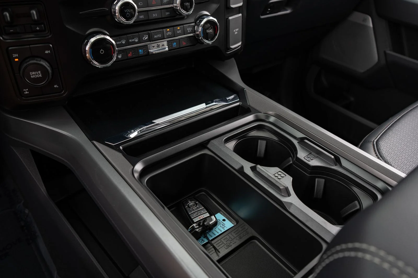 New 2026 Gray Ford Lariat image 50