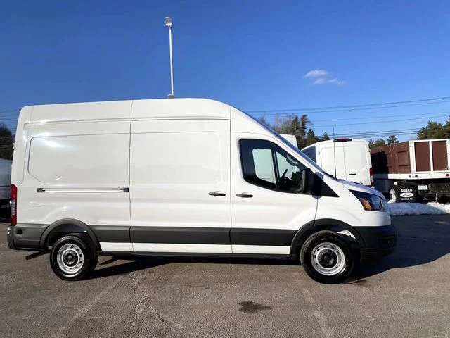 1FTBR1X82SKB18090