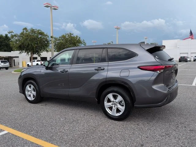 Used 2023 Gray Toyota L image 6