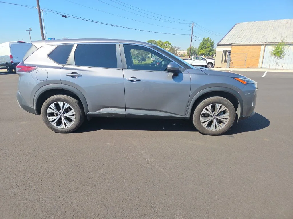 Used 2023 Gray Nissan SV image 18
