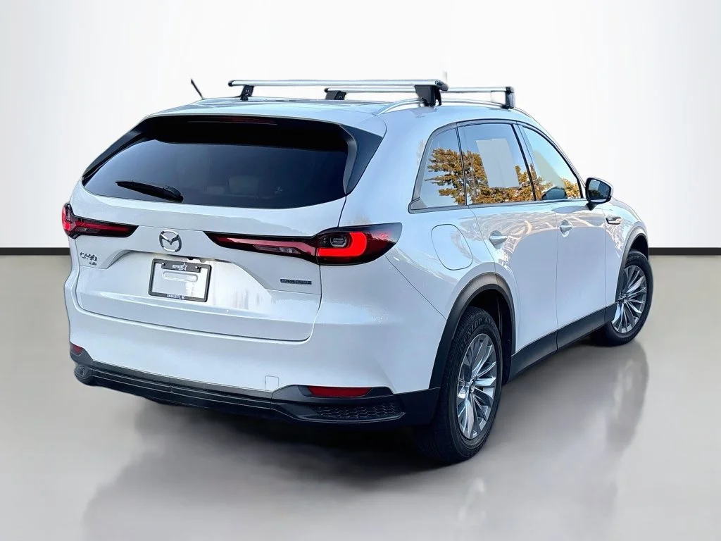 Certified Used 2024 White Mazda Preferred image 7