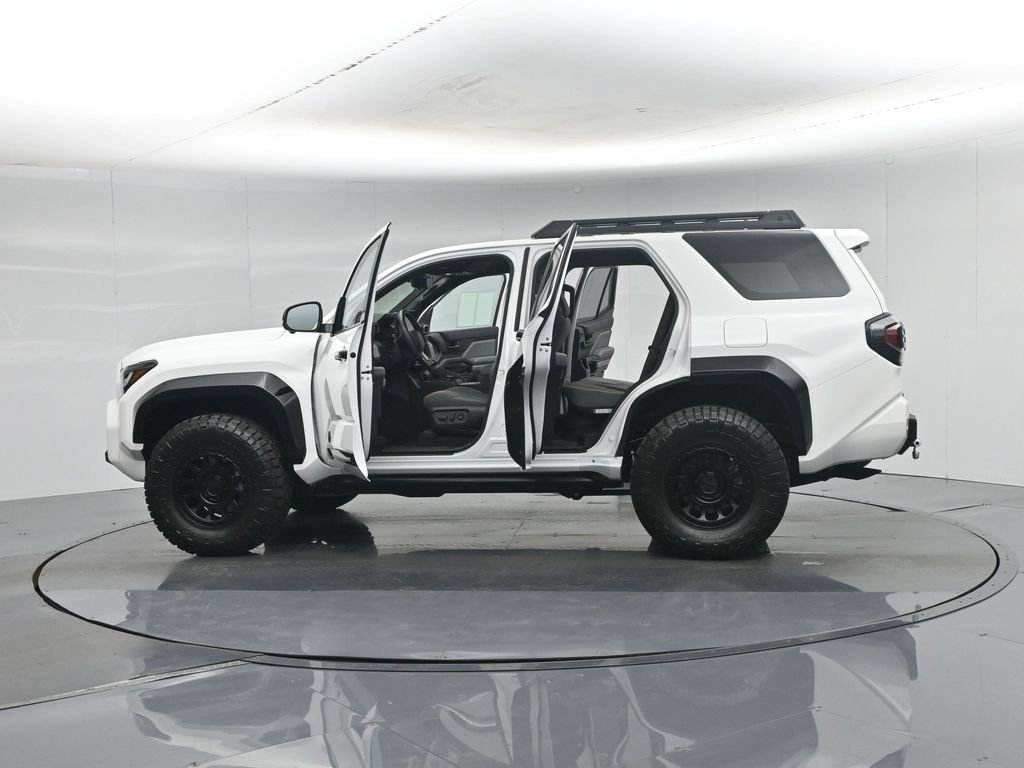 Used 2025 White Toyota Trailhunter image 38