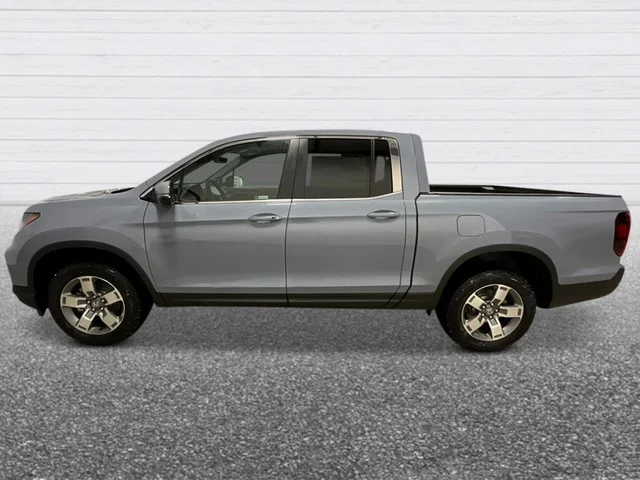 New 2026 Sonic Gray Pearl Honda RTL image 3