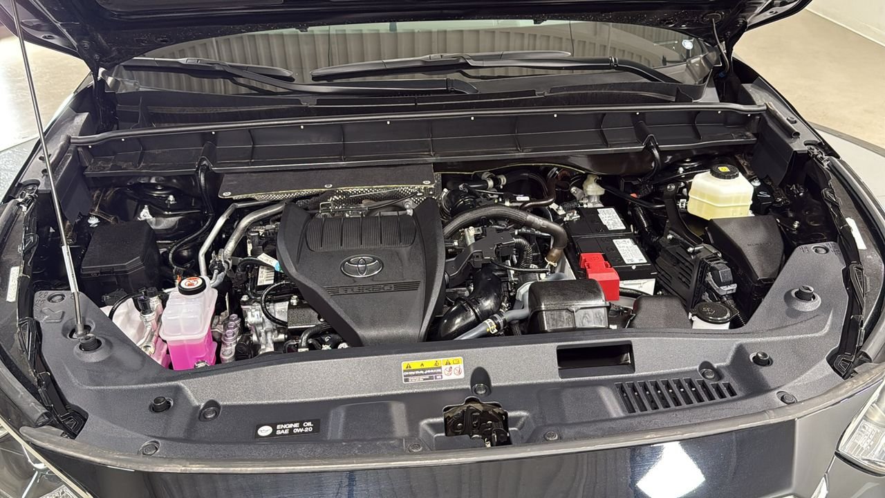 2026 Toyota Highlander Platinum - Photo 26