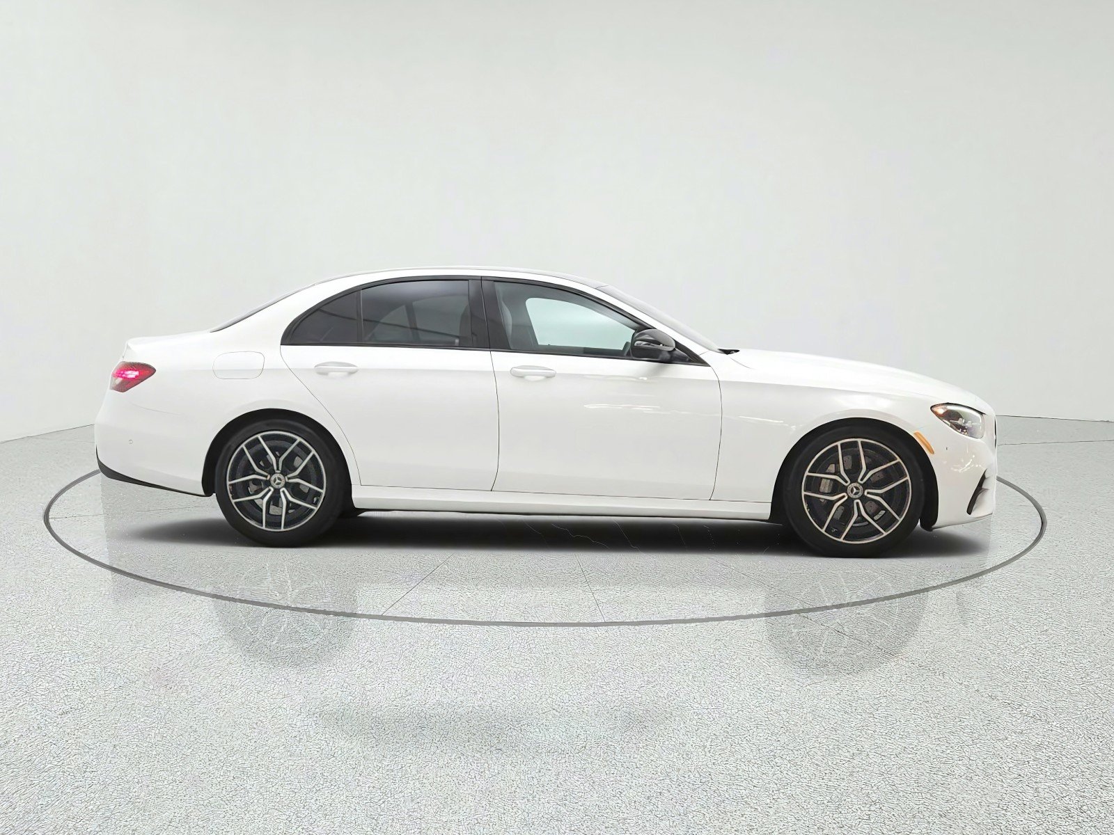 Used 2021 Polar White Mercedes-Benz E 350 RWD Sedan image 4