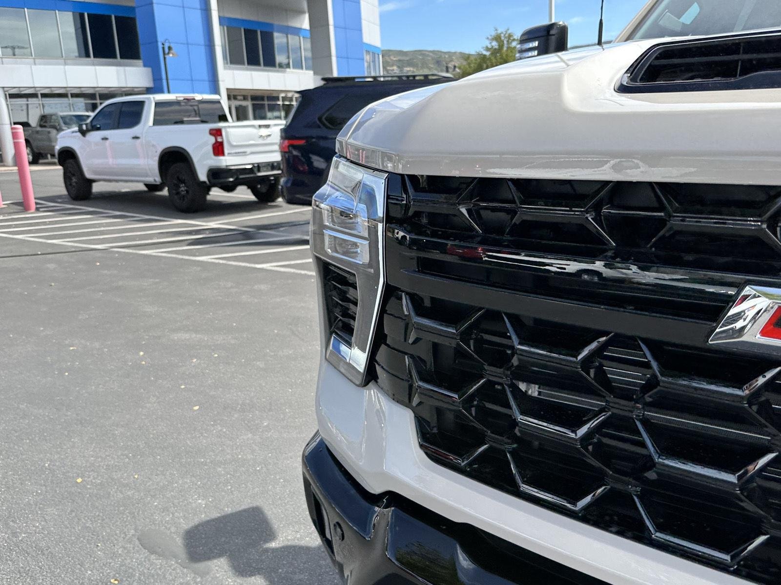 2026 Chevrolet Silverado 2500 HD ZR2 - Photo 17