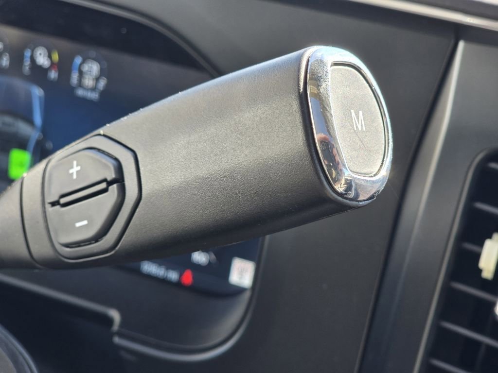 New 2026 Star White Metallic Tri-Coat Ford F-450® Platinum® image 18