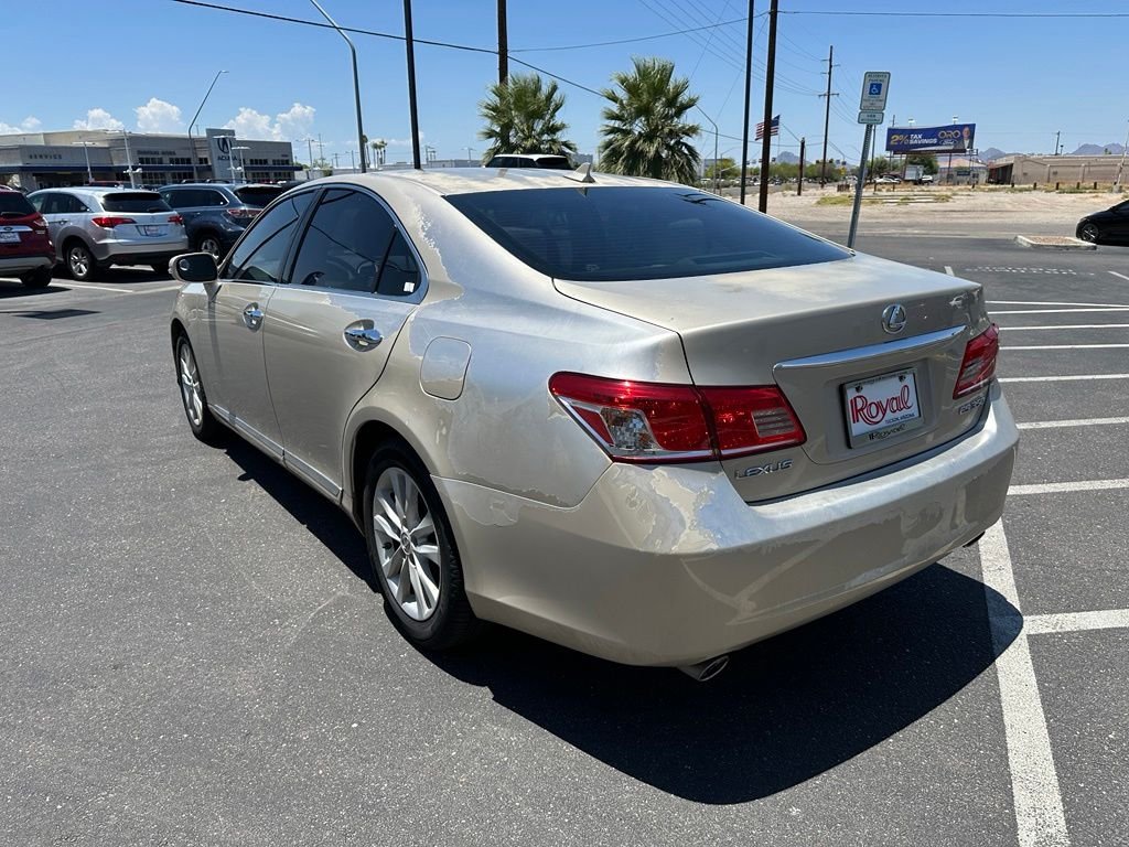 Used 2011 Beige Lexus 350 image 26