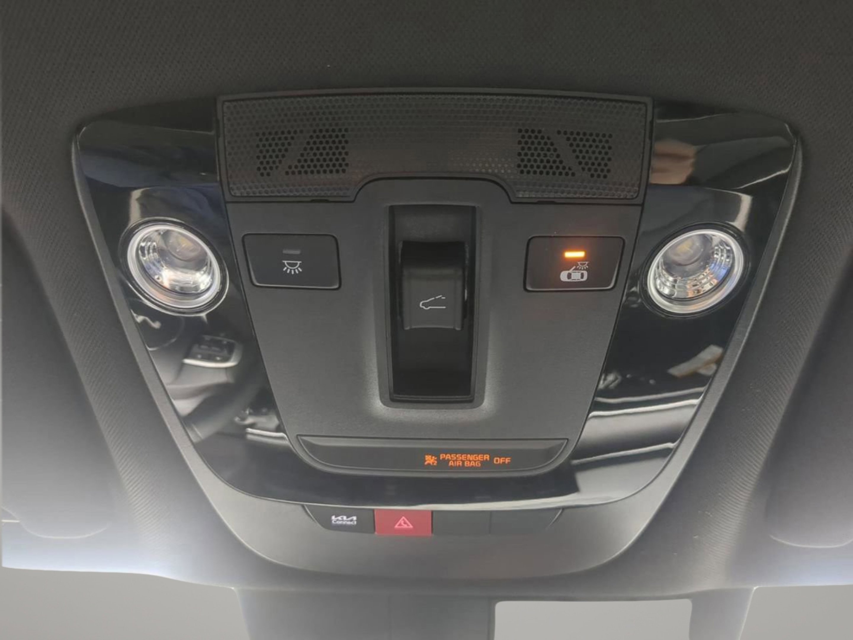 New 2026 Snow White Pearl Kia GT-Line image 24
