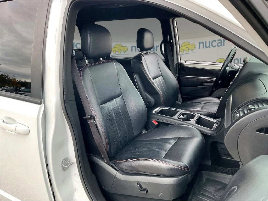 Used 2019 White Knuckle Clearcoat Dodge GT image 10