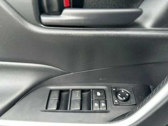 Used 2021 Silver Toyota LE image 14