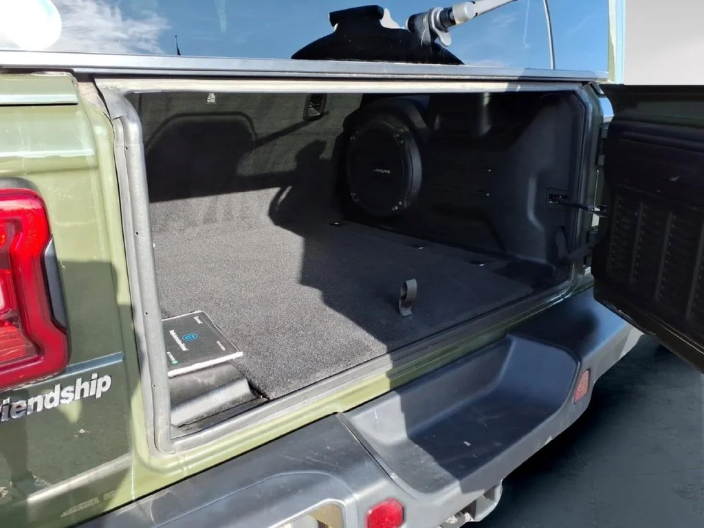 Used 2021 Green Jeep Unlimited Rubicon image 11