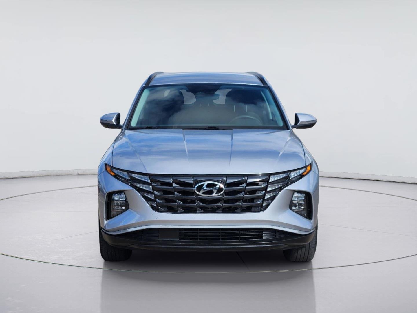 Used 2022 Shimmering Silver Hyundai Blue image 2