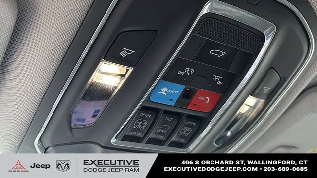Used 2023 White Jeep Limited image 21