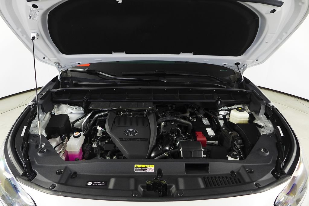 Used 2023 Pearl Toyota Limited image 6