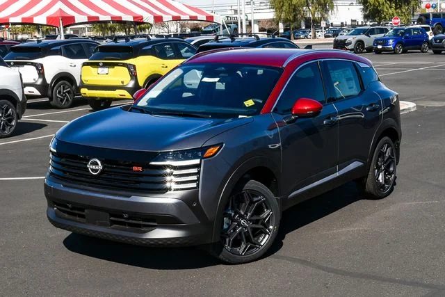 New 2026 Gun Metallic / Scarlet Ember Tintcoat Two-tone Nissan SR image 44