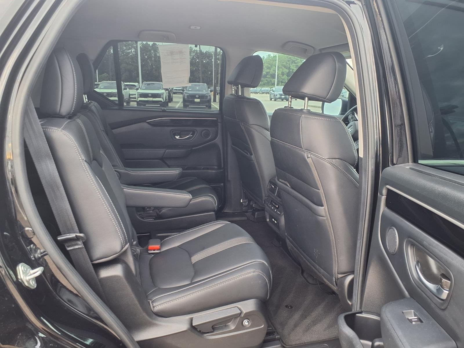 2023 Honda Pilot photo 13 of 27