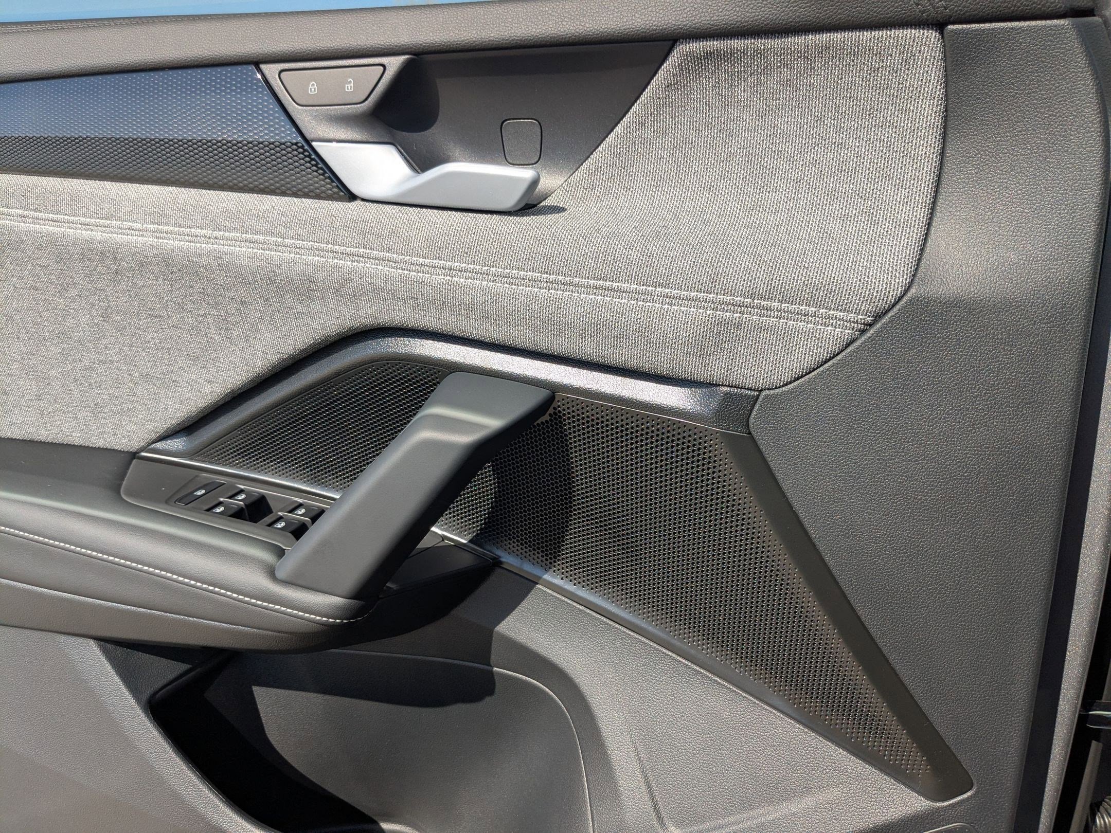 New 2026 Pyrite Silver Metallic Volkswagen S image 8