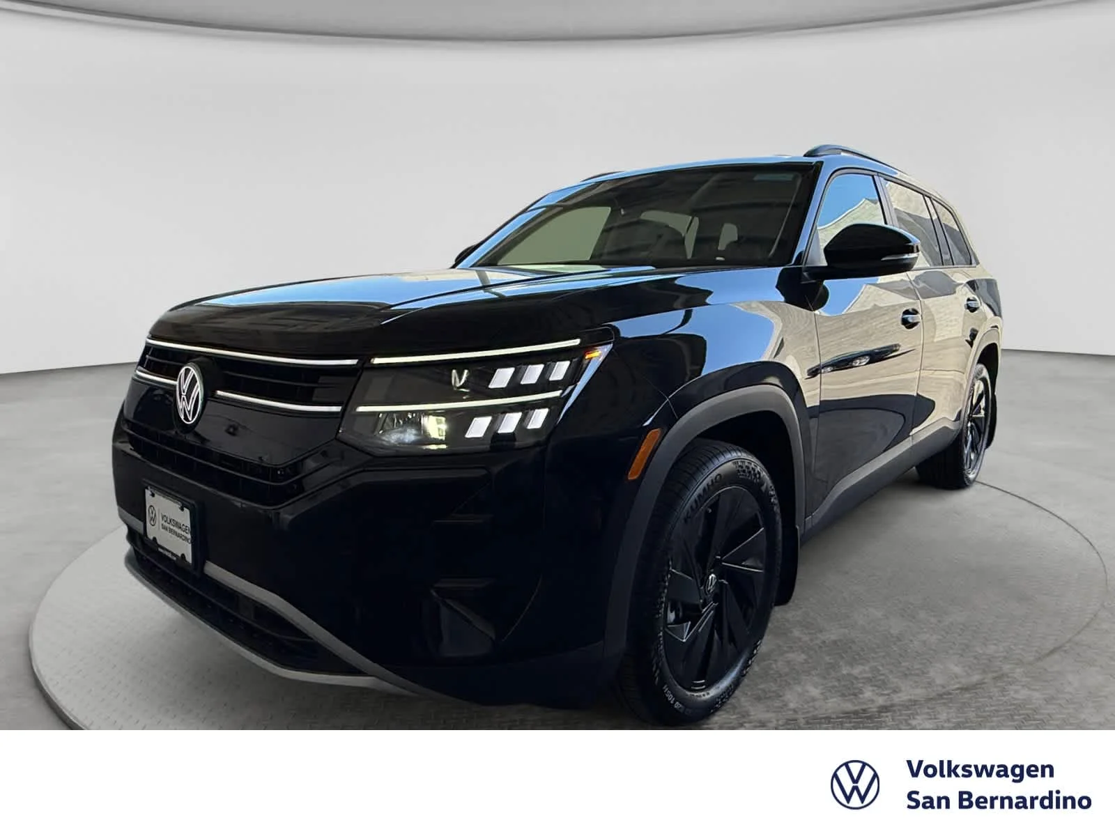 2027 Volkswagen Atlas SE w/Technology