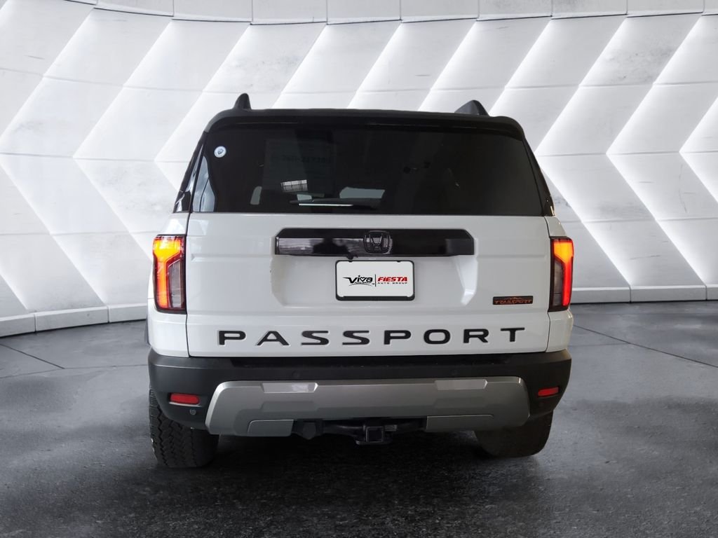 Used 2026  Honda TrailSport Elite Blackout image 5