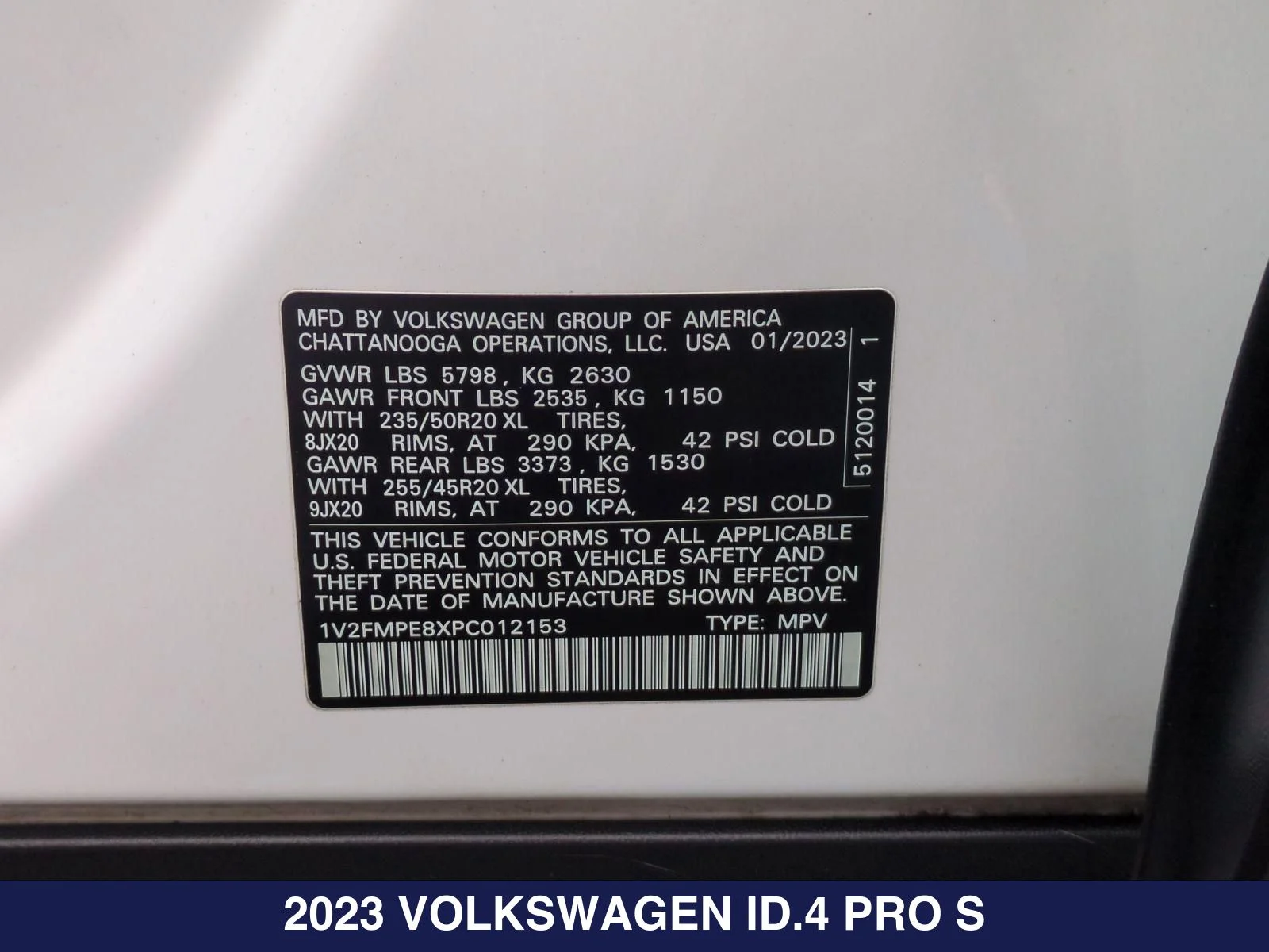 Used 2023 White Volkswagen Pro S image 27