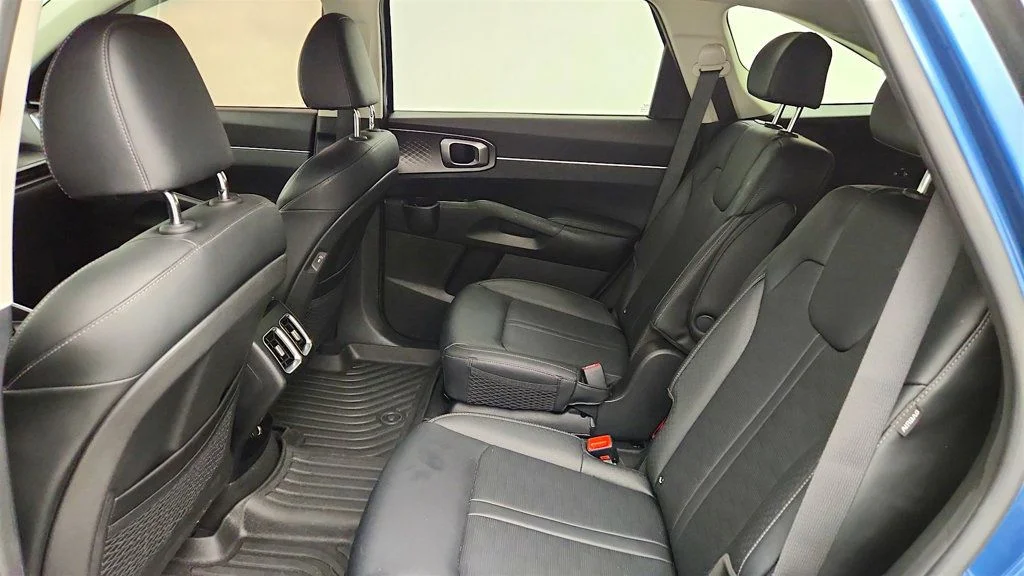 Used 2025 Mineral Blue Kia EX AWD image 20