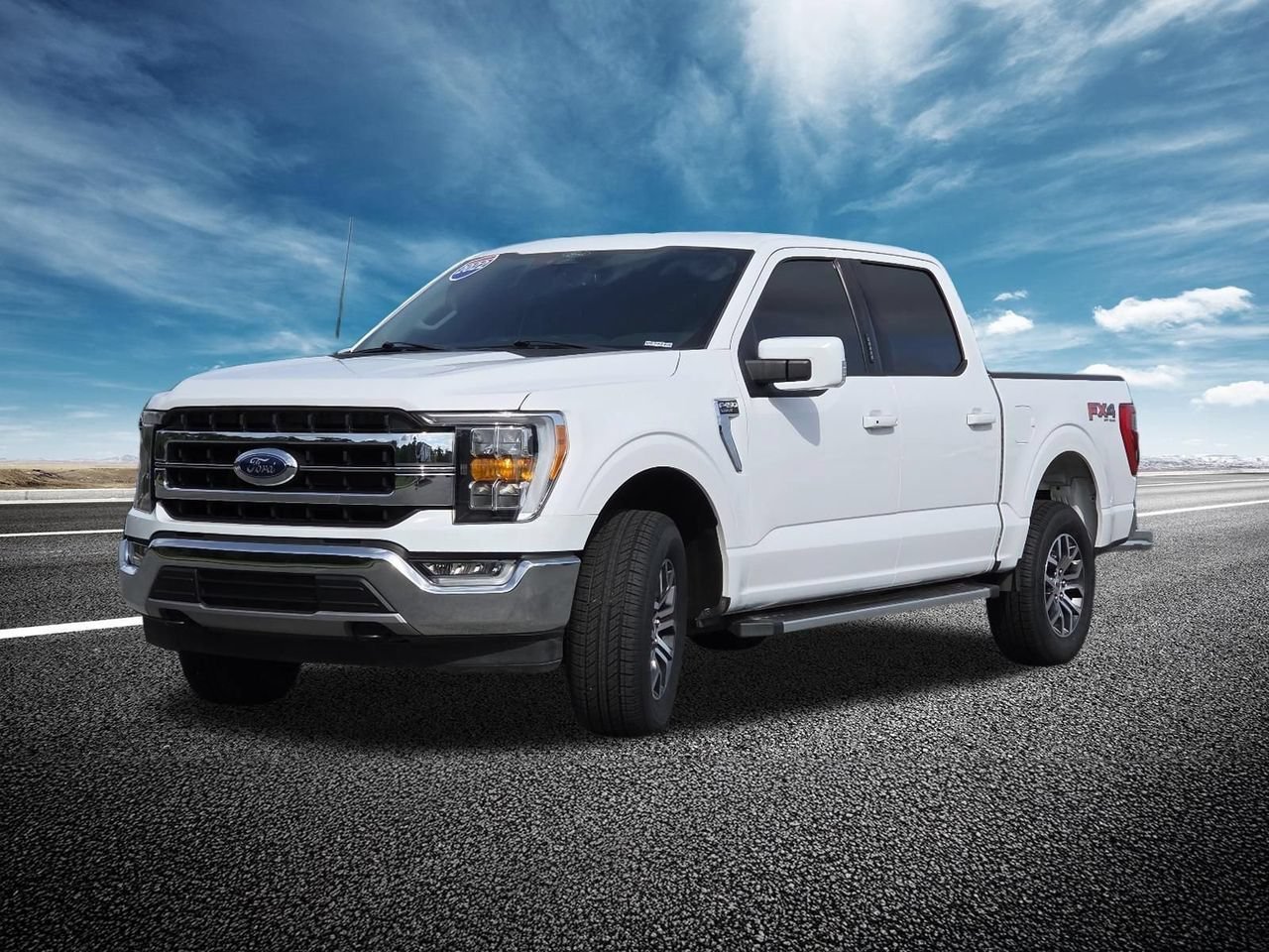 Used 2022 White Ford XL image 17