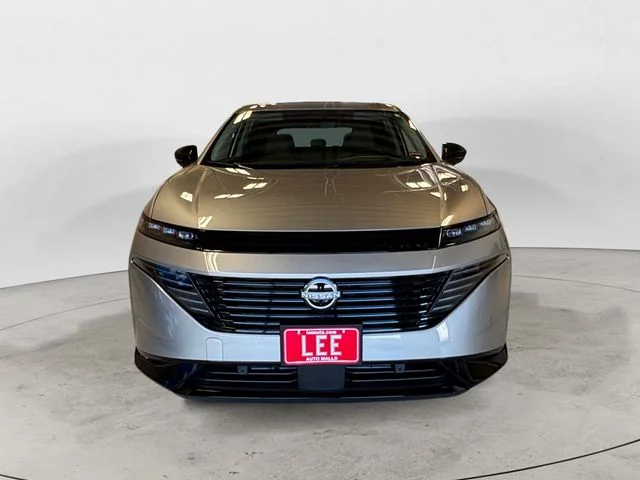 New 2026 Gold Nissan Platinum image 8