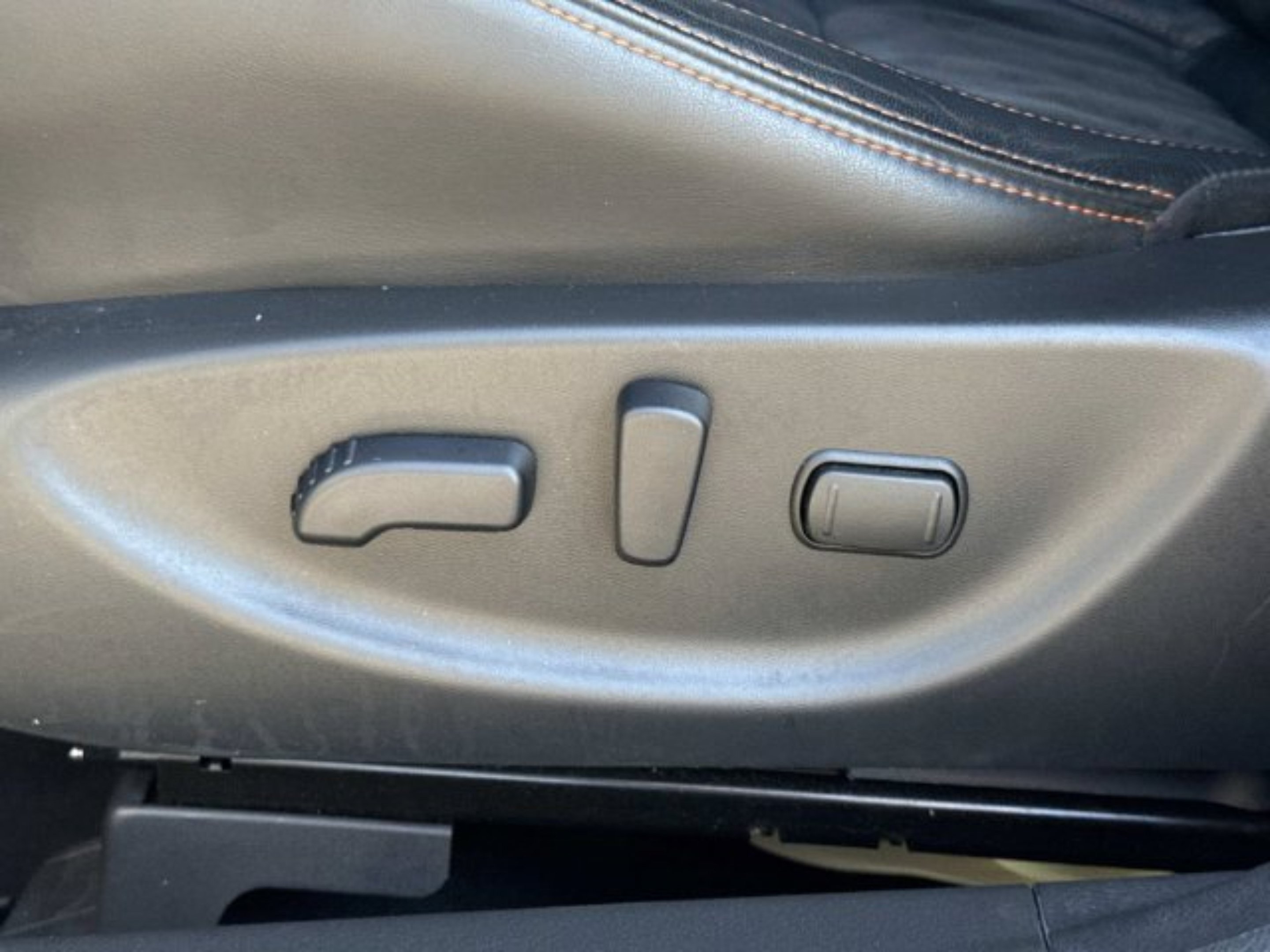 2021 Nissan Maxima SR - Photo 15
