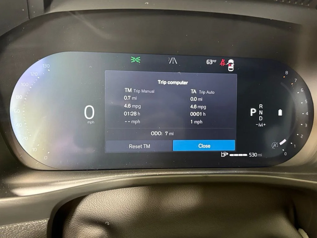 New 2026 Aurora Blue Volvo Ultra image 23
