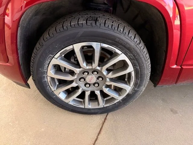 2023 GMC Acadia Denali - Photo 8