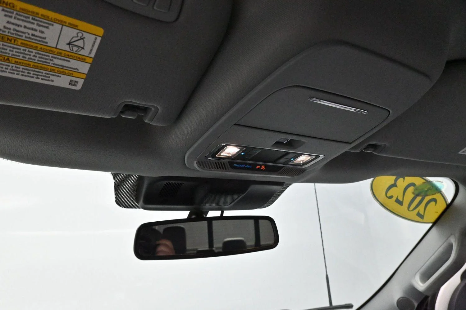 Used 2023  Ford LARIAT image 27
