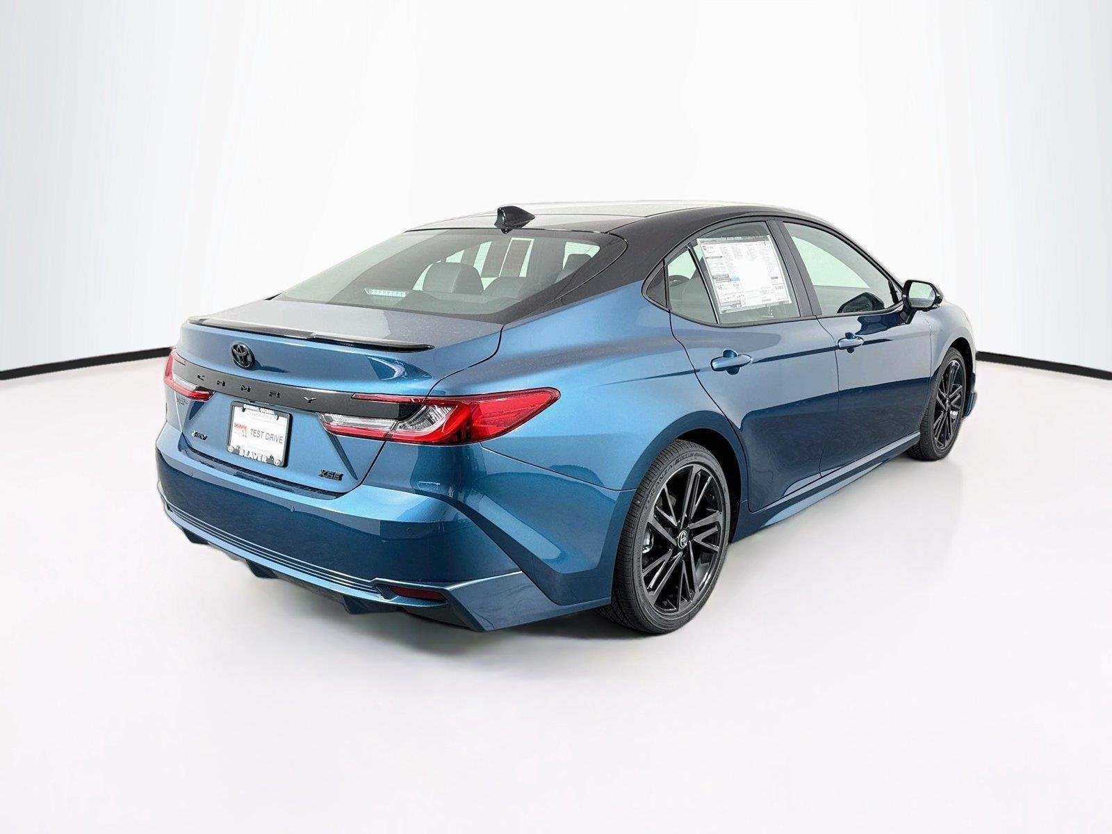 New 2026 Ocean Gem w/Midnight Black Metallic Roof Toyota XSE image 2