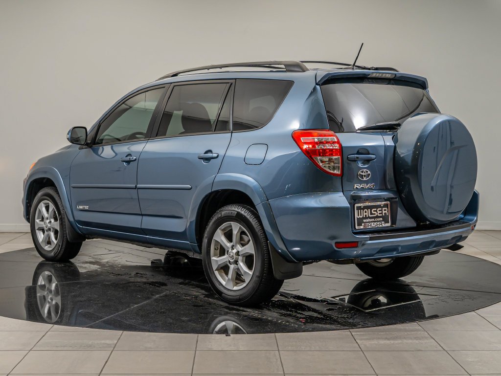 Used 2011 Pacific Blue Metallic Toyota Limited image 6