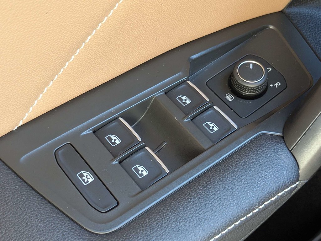 2024 Volkswagen Tiguan SE - Photo 24